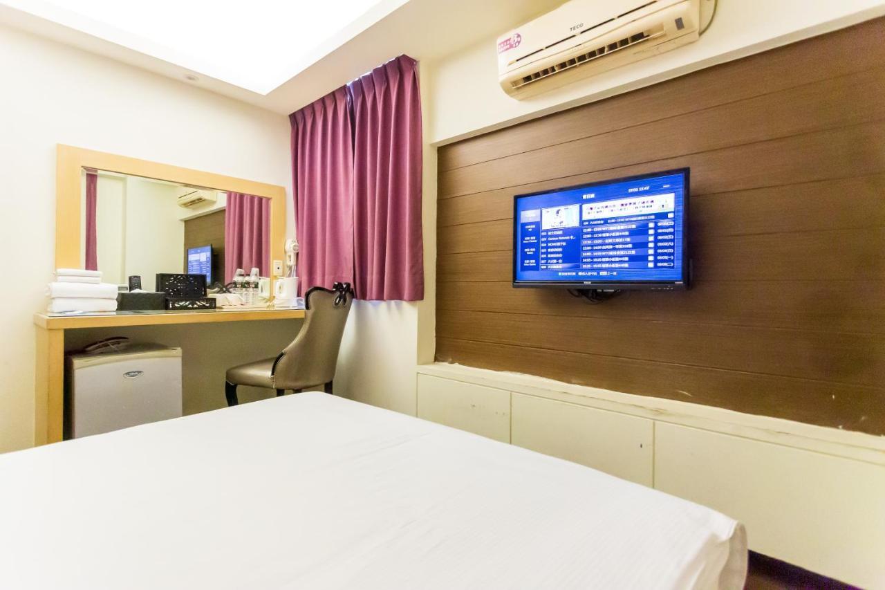 Newrise Hotel Kaohsiung Bagian luar foto
