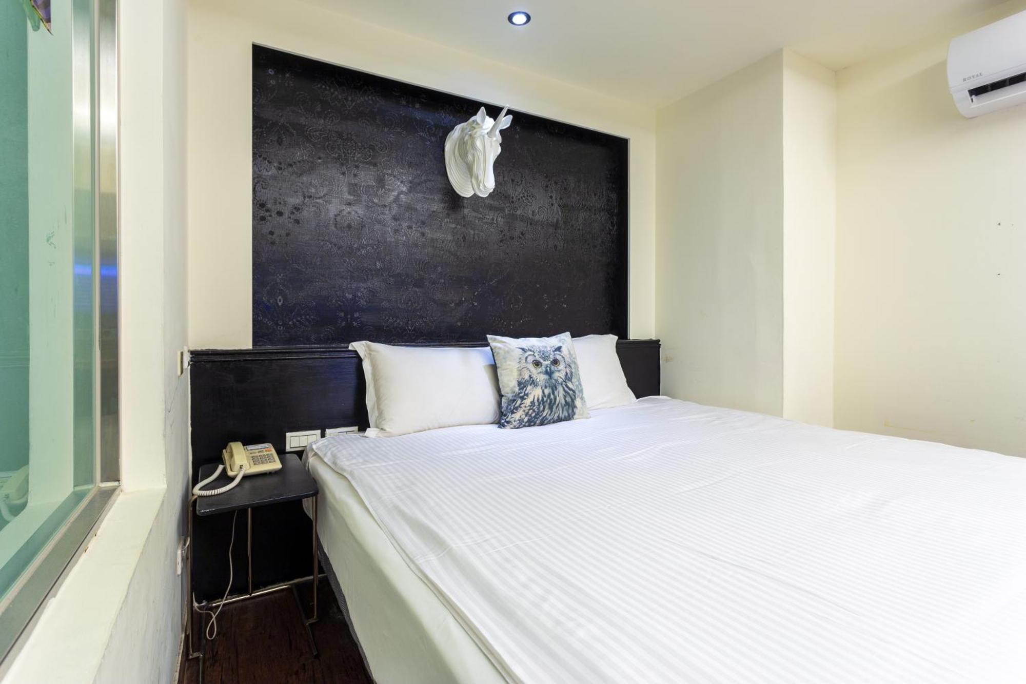 Newrise Hotel Kaohsiung Bagian luar foto