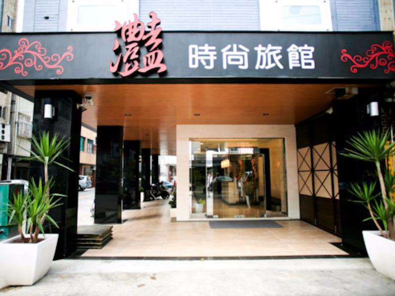 Newrise Hotel Kaohsiung Bagian luar foto