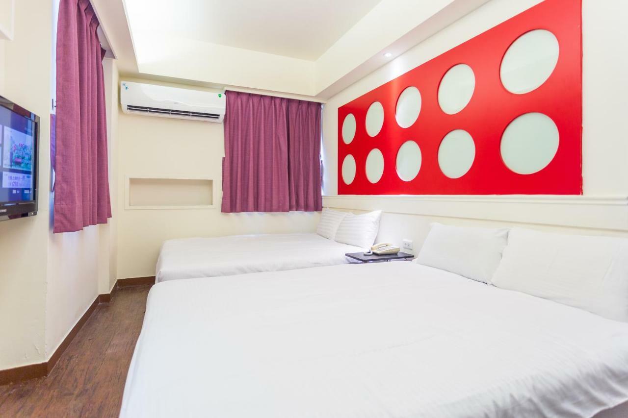 Newrise Hotel Kaohsiung Bagian luar foto