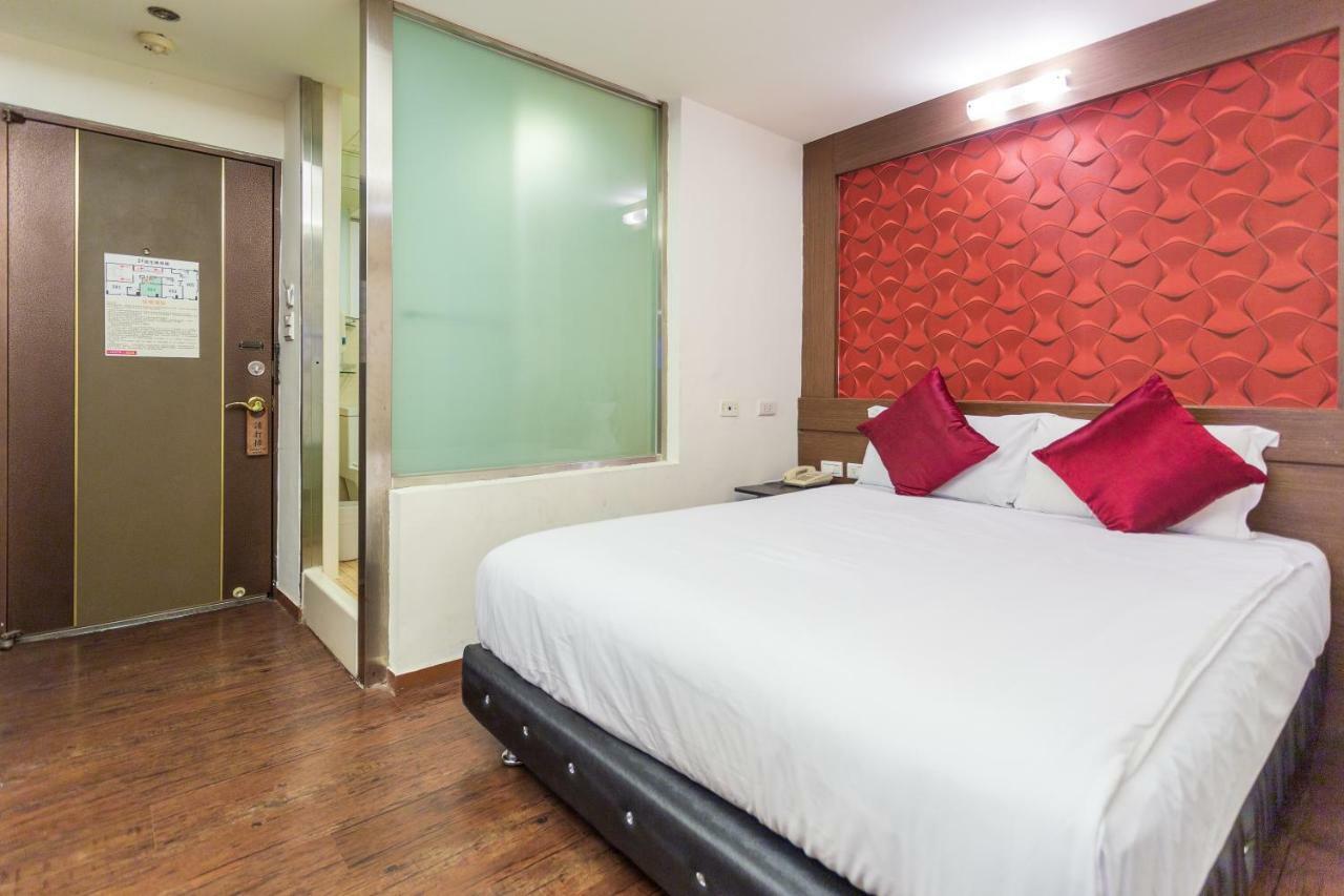 Newrise Hotel Kaohsiung Bagian luar foto
