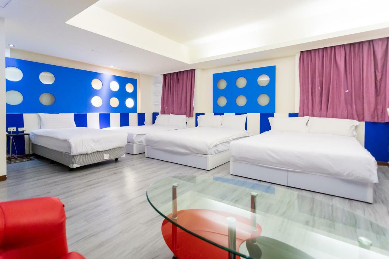 Newrise Hotel Kaohsiung Bagian luar foto