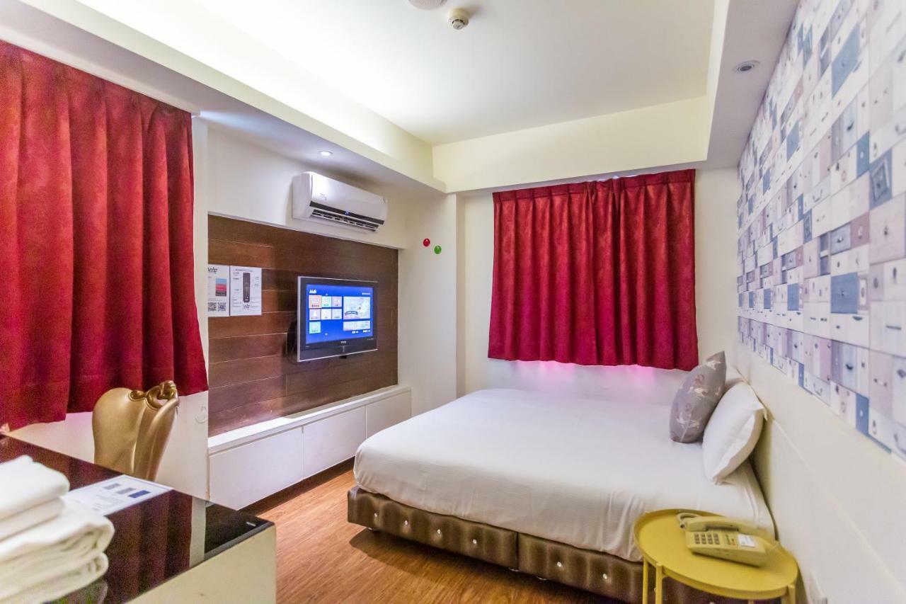Newrise Hotel Kaohsiung Bagian luar foto